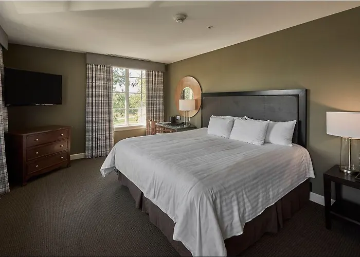The Glen Club 4*