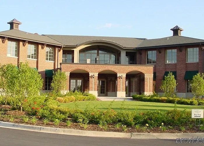 The Glen Club Hotel 4*